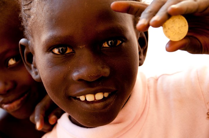 Un gruppo di bambini raccolti nel centro in Senegal I bambini di Ornella Africa senegal